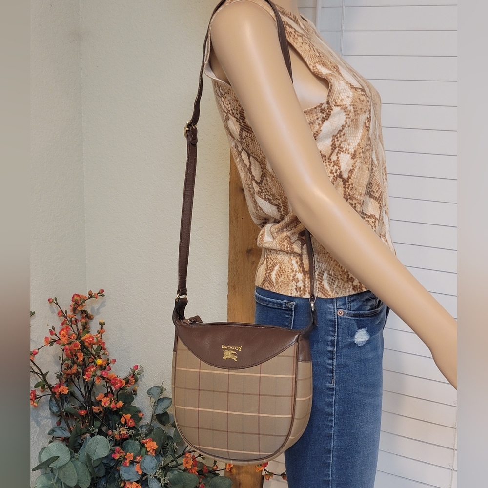 Burberrys Brown Shoulder Bag